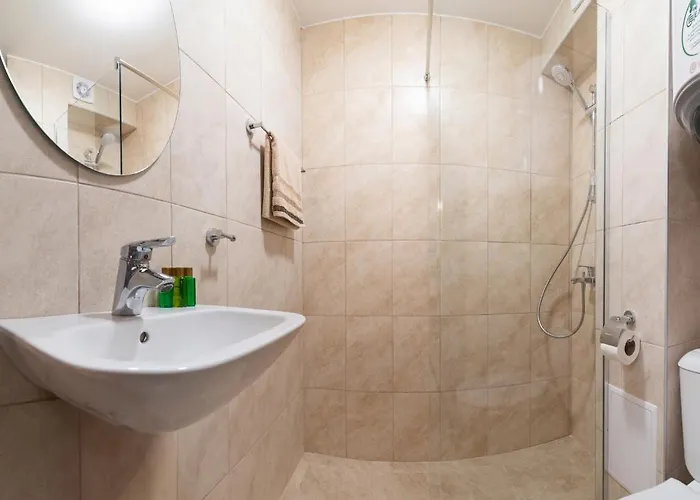 Deluxe And Garden Βάρνα